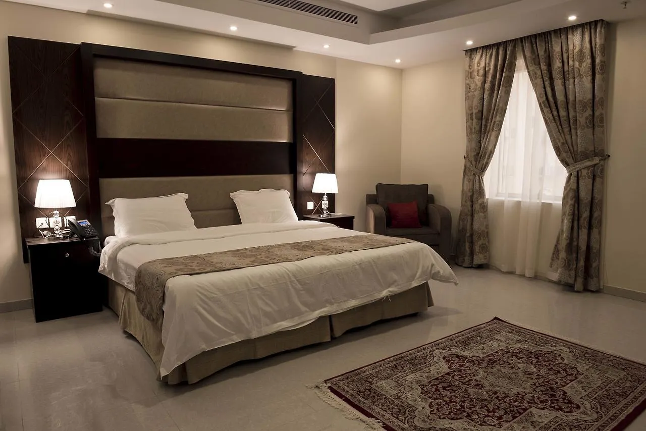 شقة فندقية جدة Rolana Furnished Apartments